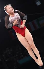 和平风起，我就是风向！2025和平精英PSI总决赛暨空投节刺激之夜年度潮流大秀三亚完美收官